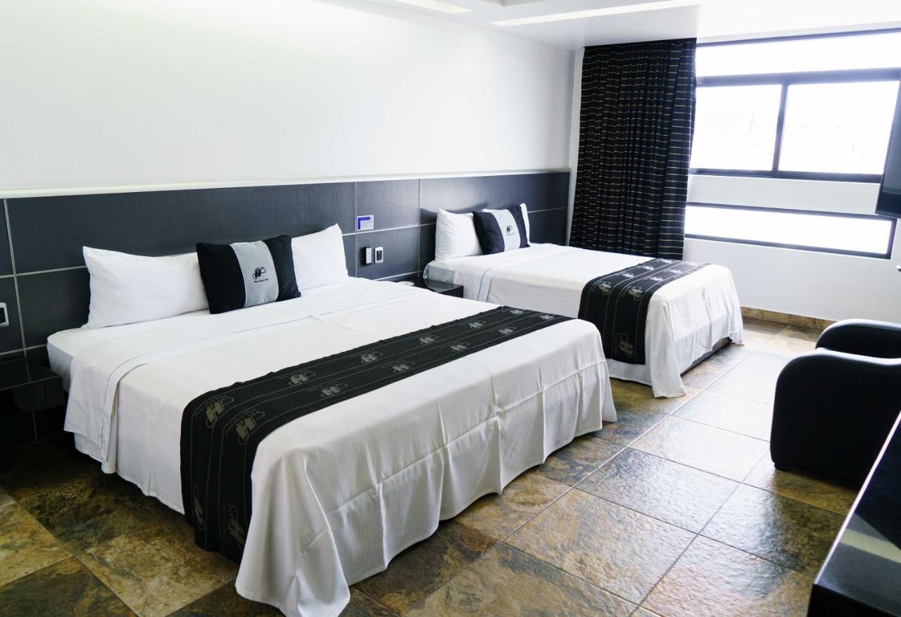 Hotel Ibiza Plaza Kota Meksiko Bagian luar foto