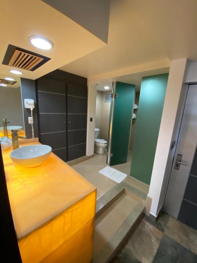 Hotel Ibiza Plaza Kota Meksiko Bagian luar foto
